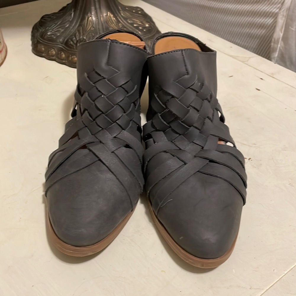 Target heeled mules